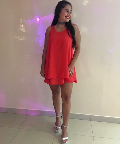 Belen Blanco ホットなスター 画像