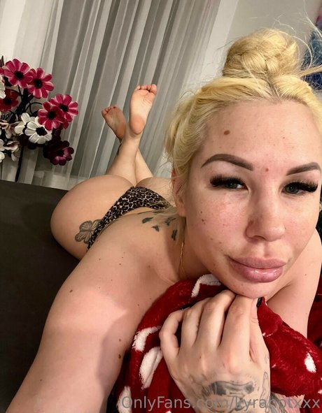 Kyra Hot ポルノスター セクシー 画像