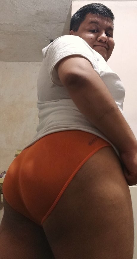 ゲイランジェリーOnlyFans 美しい裸 写真