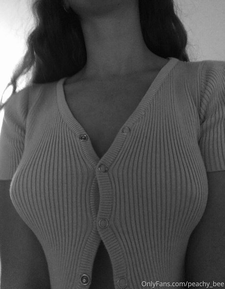 peachy bee 無料スター 写真