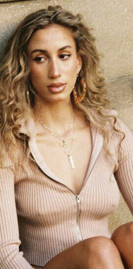 China Kelly ポルノモデル 画像