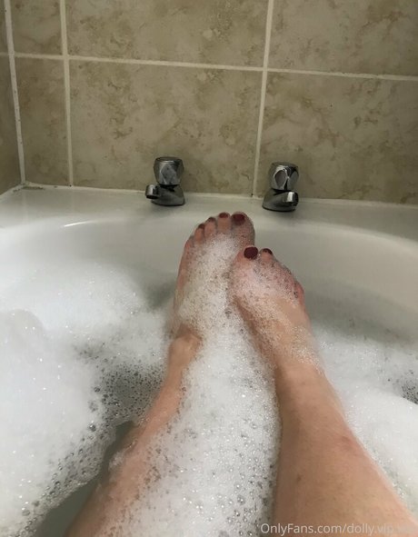 itsdollyxxx トップポルノスター 写真