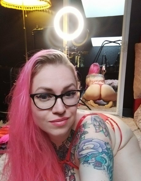 mistress suski ポルノスター パーフェクト 写真