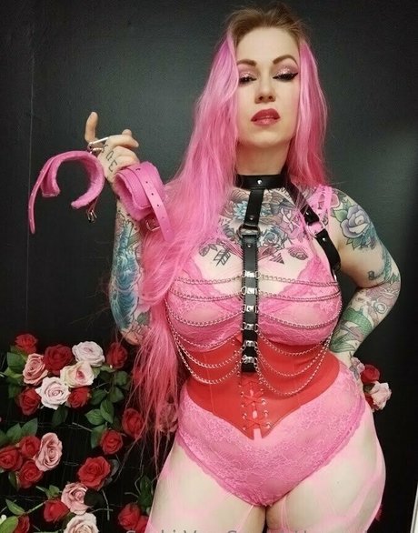 mistress suski ホットモデル 画像