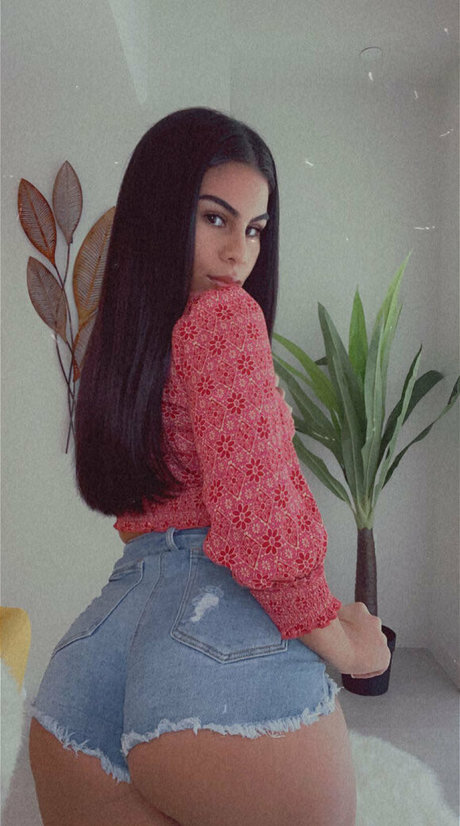 alexistelles ポルノモデル 画像