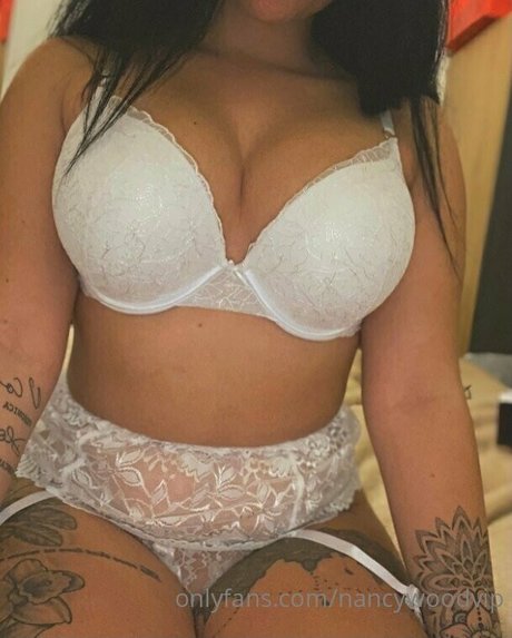 アヘ顔 OnlyFans ポルノグラフィック ギャラリー