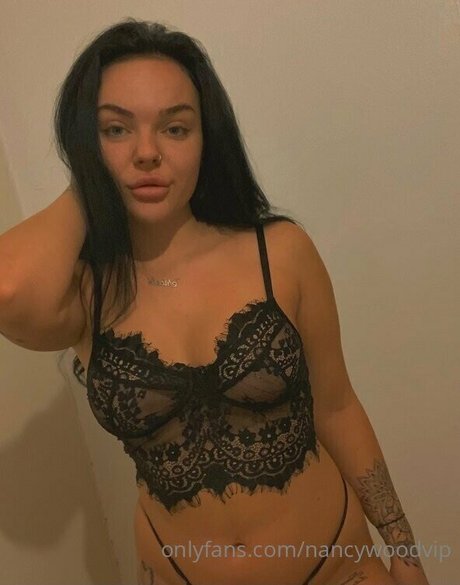 ニューハーフ巨乳OnlyFans 美しいxxx 写真