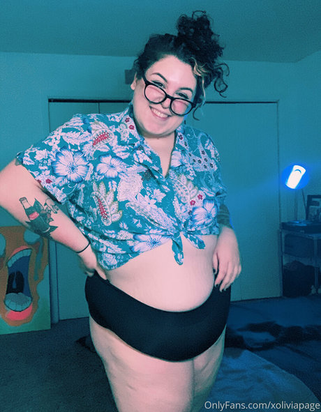 xoliviapage ポルノスター エロティック 写真