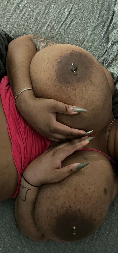 18歳のOnlyFans 可愛い 写真