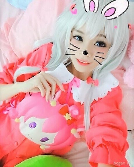 gaki aiko ヌード女優 写真