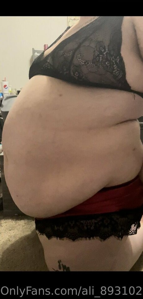 ali 893102 完璧なスター 写真