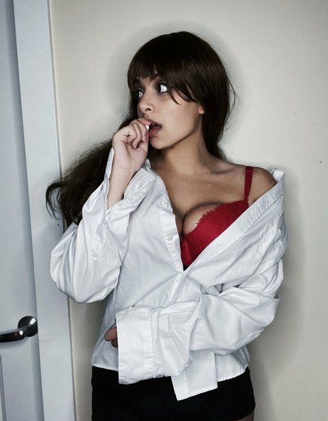 最もホットなOnlyFans ヌード 写真