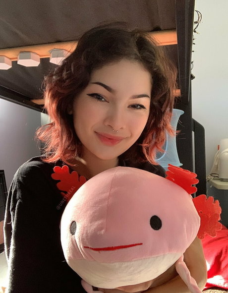 アジアンシャワー OnlyFans 可愛い アーカイブ