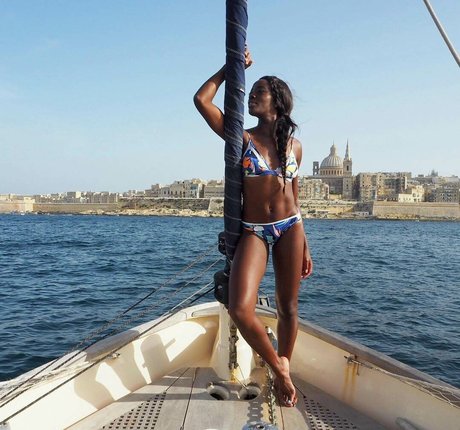 AJ Odudu ポルノスター 画像