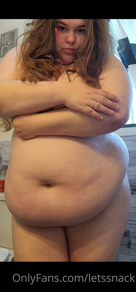 巨乳とお尻のOnlyFans ヌード 写真