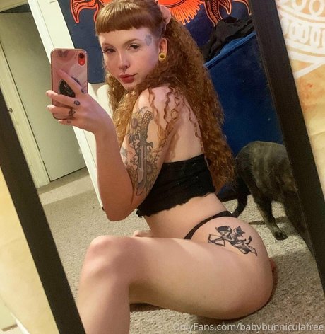 babybunniculafree セックススター 画像