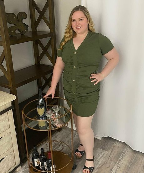 laylaluckie24 可愛いモデル 写真