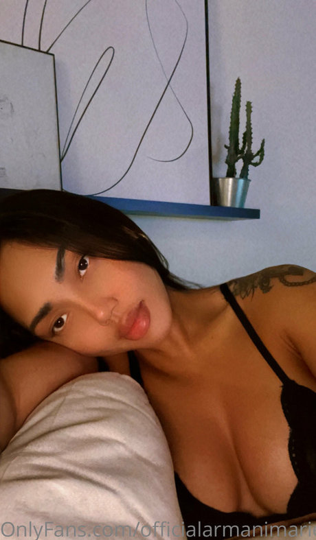 OfficialArmaniMarie 素敵なモデル アーカイブ