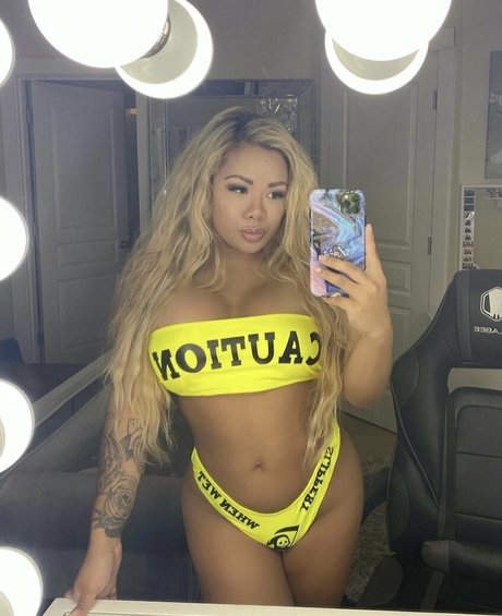 exotictv 裸の女優 写真