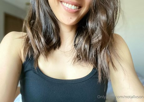 notallxson セックス女優 写真