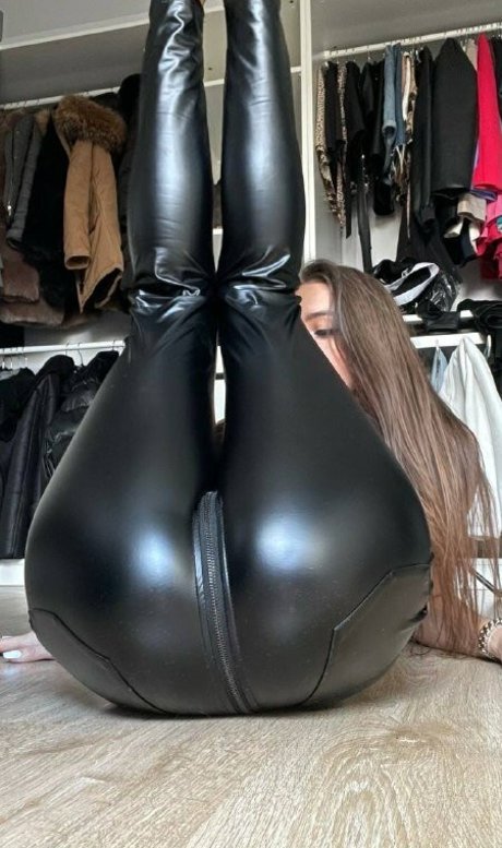 Anitaflexi 完璧なモデル 写真