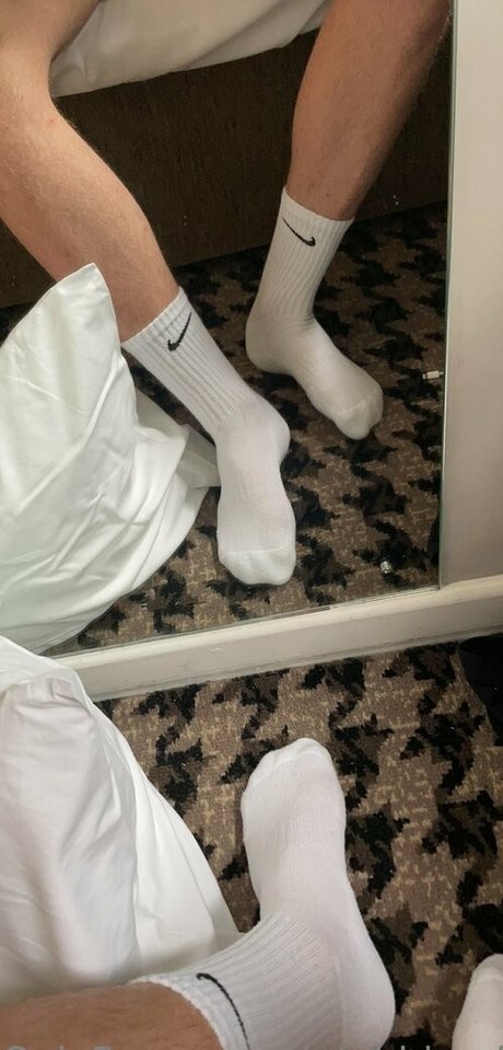 dutchblondsport スター ヌード アーカイブ