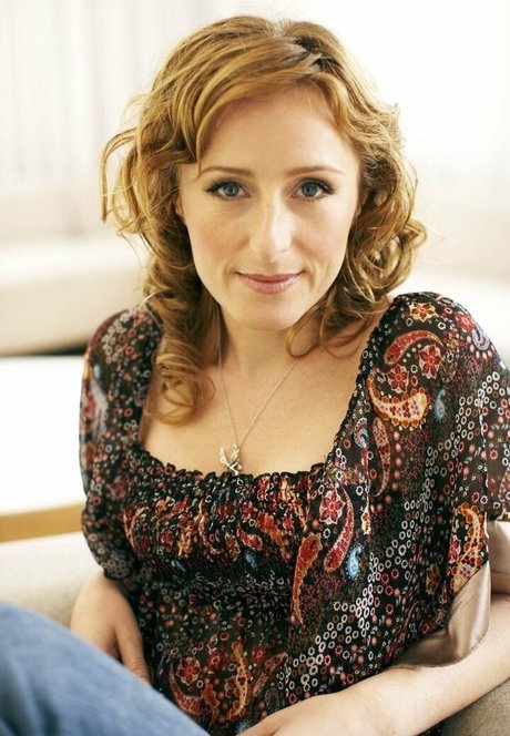 Nicola Stephenson かわいいポルノスター アーカイブ