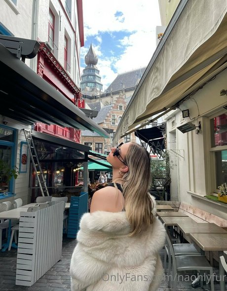 アジアのティーンオンリーファン ポルノ 画像