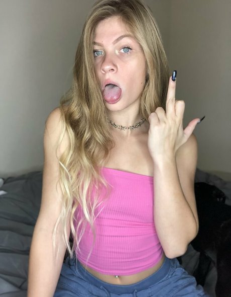 cumtodemmifree セクシー女優 写真