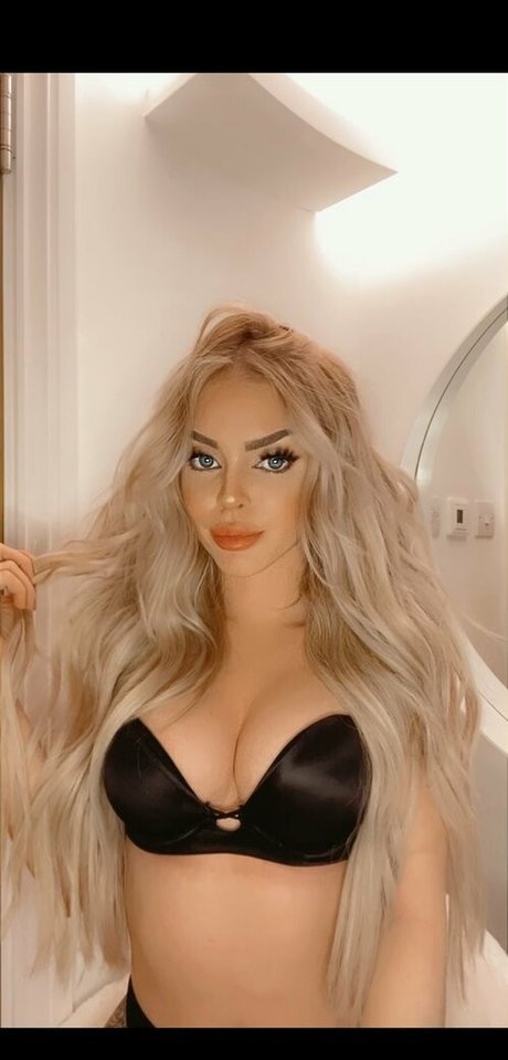 アマチュアのお尻OnlyFans ポルノ 画像