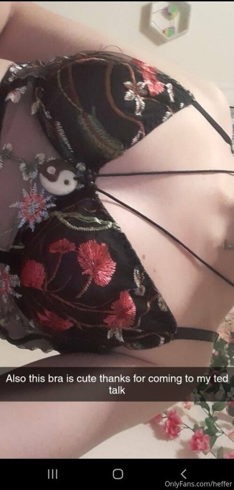 heffer セクシーモデル 写真