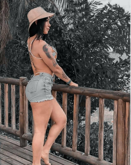 vicosexx 可愛い女優 写真