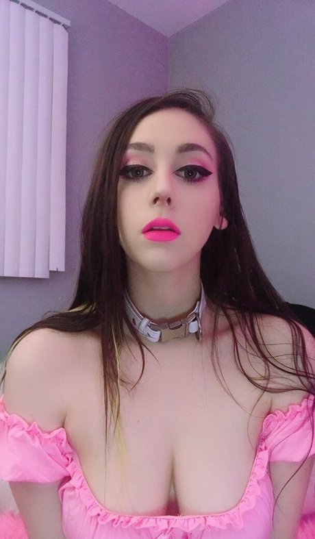 張りのあるおっぱいOnlyFans アート裸 画像