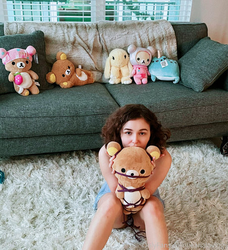 スリムな熟女OnlyFans ホットxxx 画像