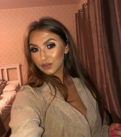 双子の姉妹OnlyFans HD 写真