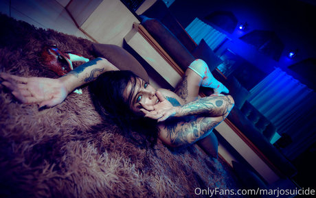 marjosuicide ポルノスター セクシー ギャラリー