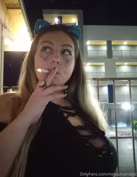 ブラック・ポーグ・オンリーファンズ 美しい 写真