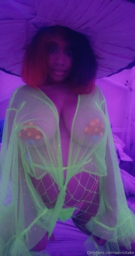 変態エボニーOnlyFans ホット裸 写真