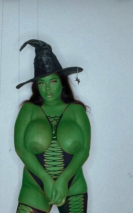 金髪ストリップOnlyFans 可愛い 写真