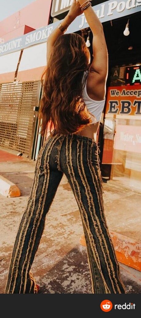 Ava Allan ポルノスター トップ 画像