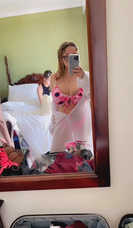 姉妹OnlyFans ホット 写真