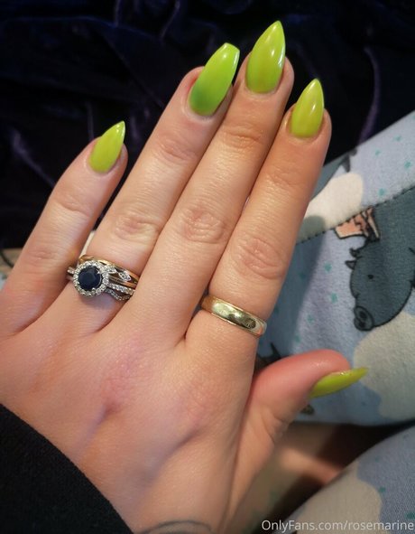 OnlyFansの無料動画 セクシーxxx 写真