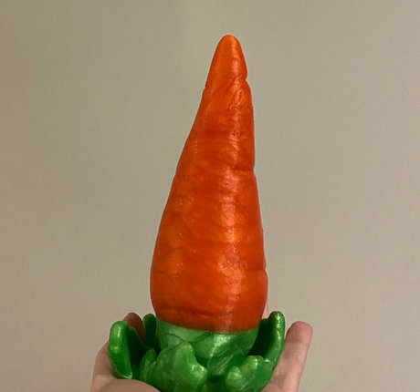 sexyredinbed 無料モデル 写真