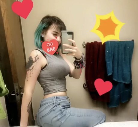 Xoearabella ポルノスター ギャラリー