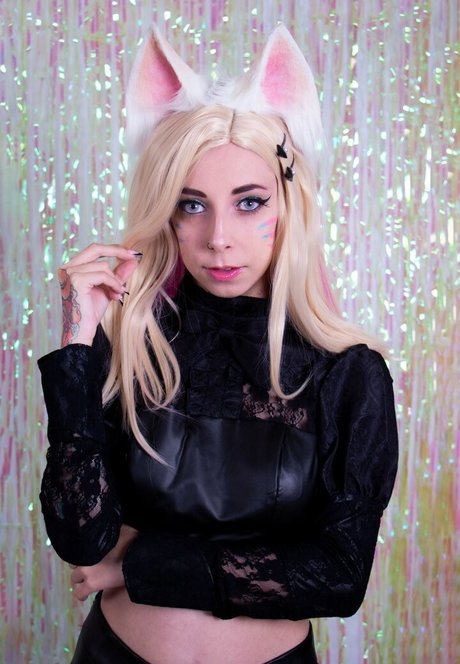 SerasCosplay 素敵な女優 写真