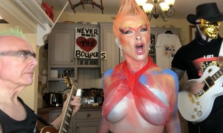 Toyah エロティック女優 写真