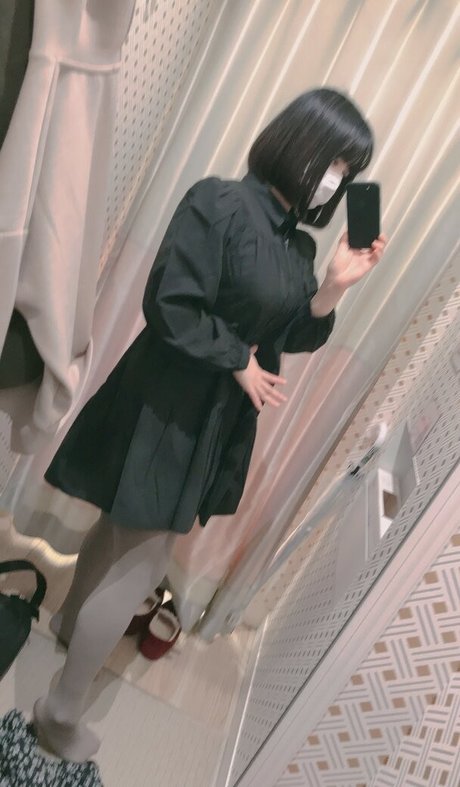 Schizoidcyan かわいいポルノスター 写真