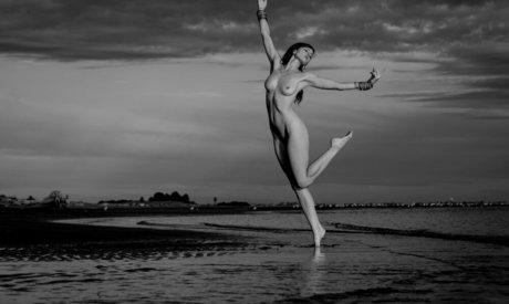 ティーンヌードOnlyFans アートxxx 画像