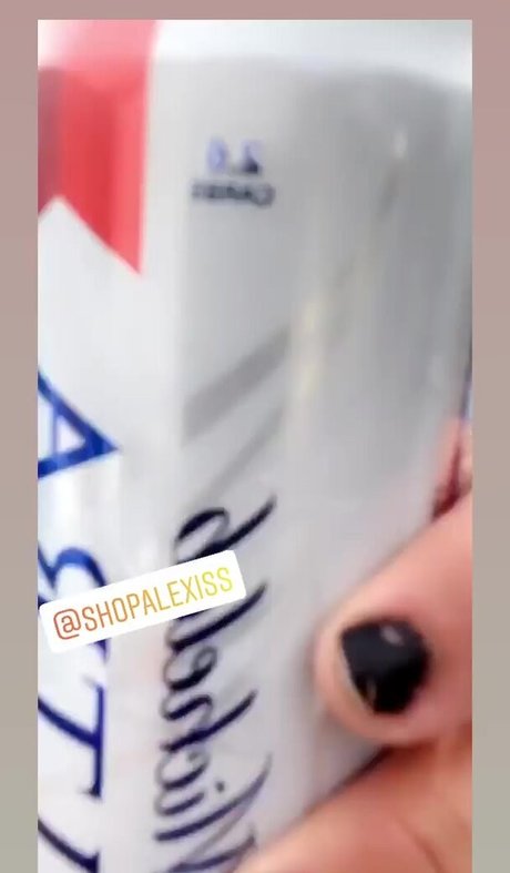 美しいベイビーOnlyFans ホット アーカイブ