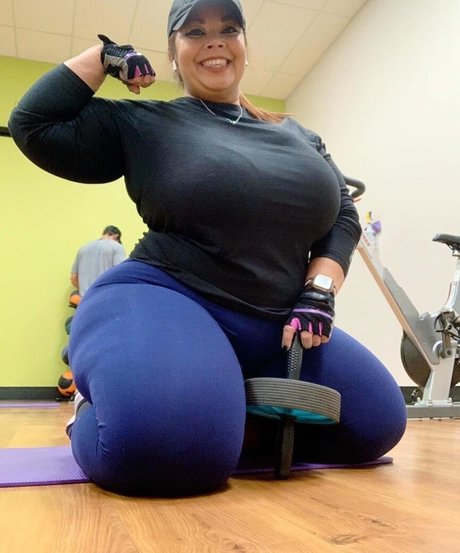 タイのアナルOnlyFans ホットxxx 写真